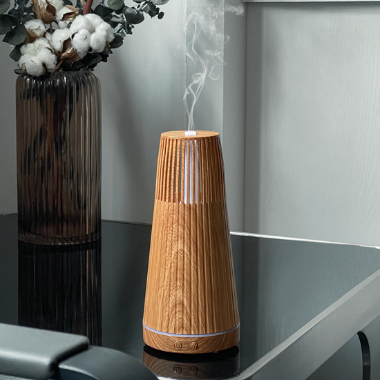 The latest popular wood grain aromatherapy diffuser