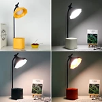 Use desk lamp