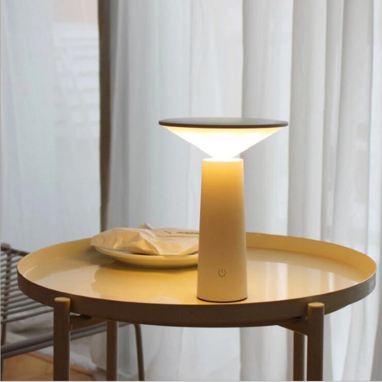 Funnel Art Table Lamp