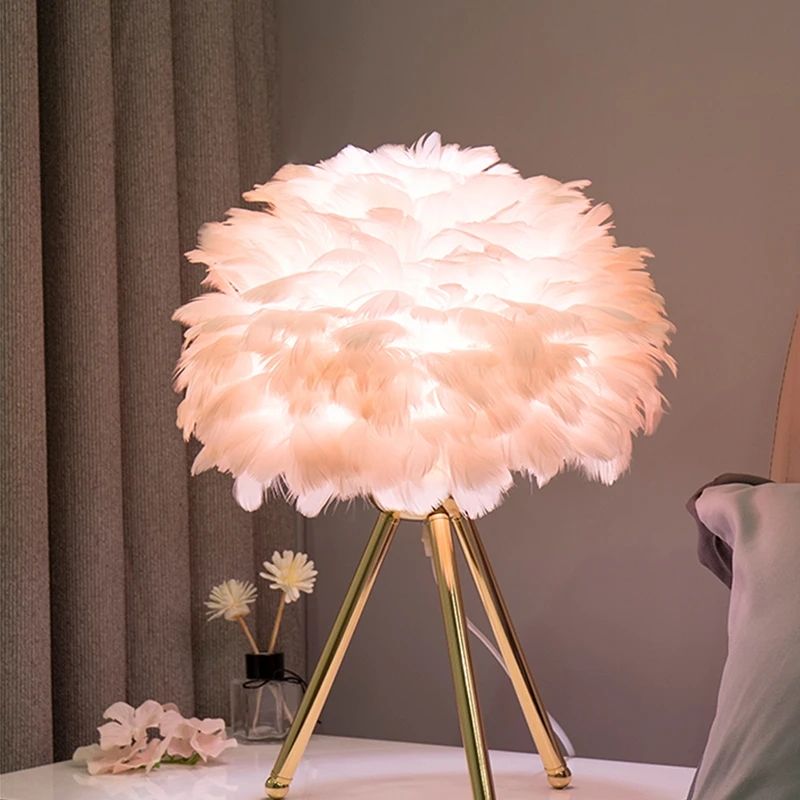 Create an Enchanting Ambience with Our Exquisite Feather Table Lamp