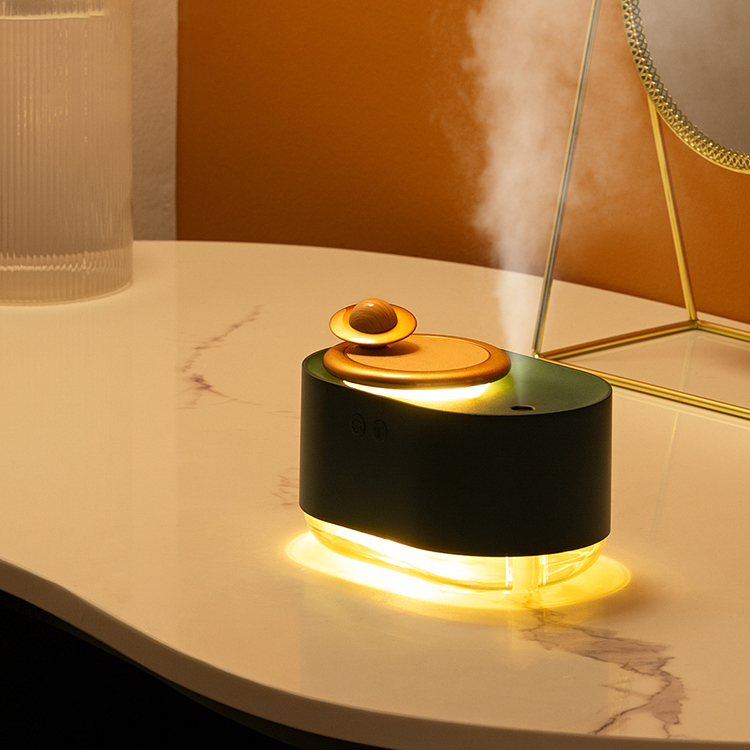 Experience the Future of Hydration with Our Rotating Planet Humidifier