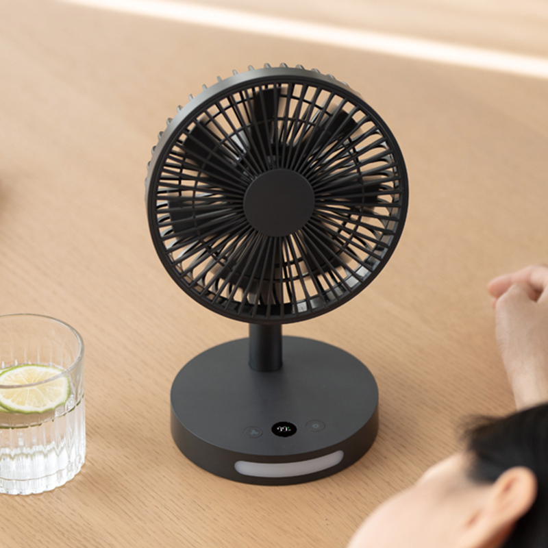 Stay Cool This Summer with Our Ultimate Desktop Fan - A Game Changer for Your Workspace!