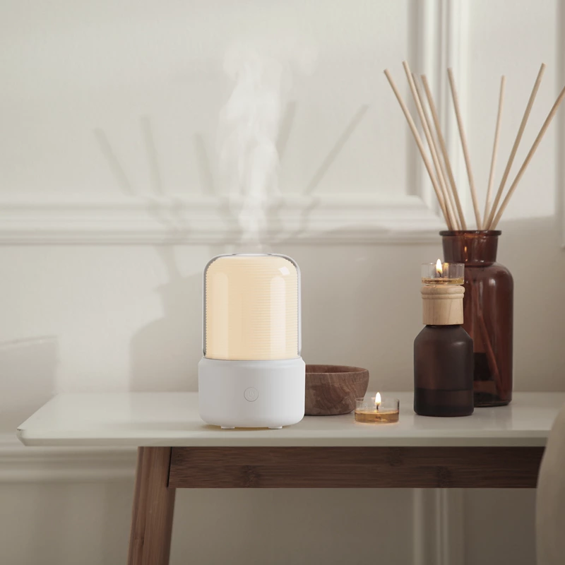 The Cozy Glow Aroma Diffuser – Elegance, Relaxation, and Functionality in One"