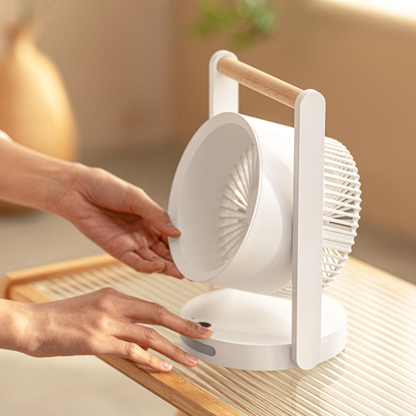 KC-F225 Desktop Circulation Fan