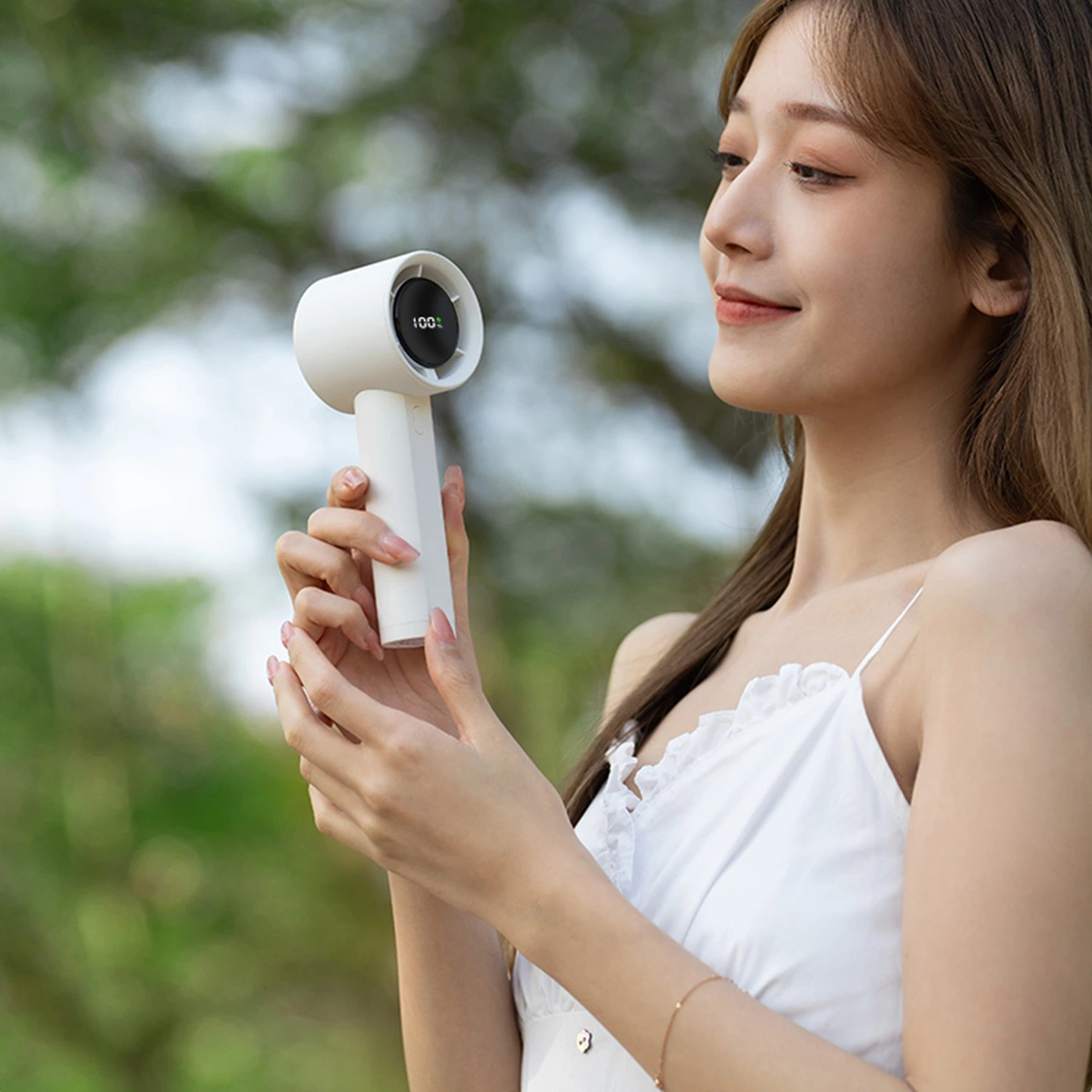 KC-F237 Handheld High-Speed Fan